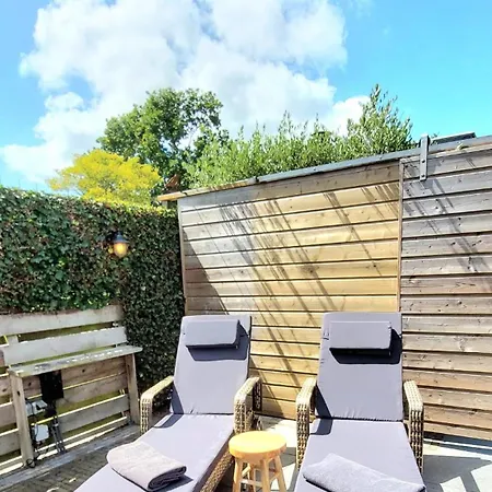 Have a nice stay! - Trendy Vakantiehuis Carpe Diem met eigen tuin-3